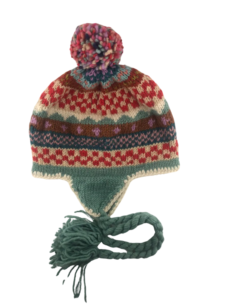 罗查克手工针织店的女士们编织的费尔岛毛线帽