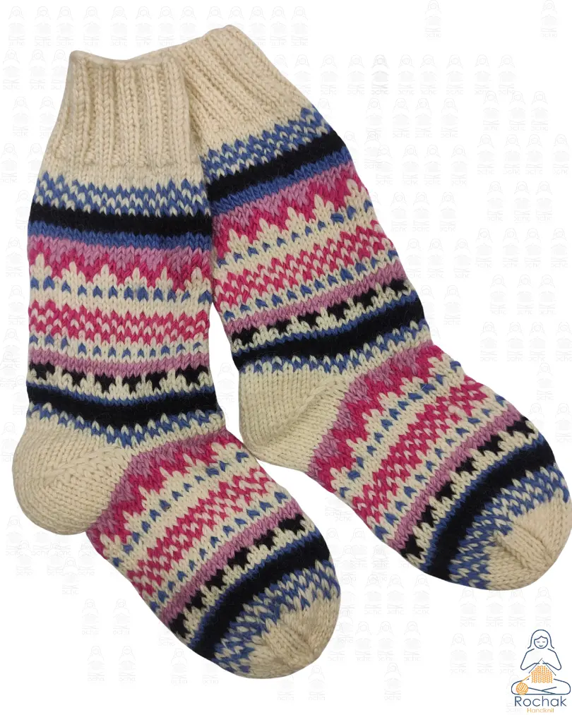 Rochak handknit Craftin naisten knitterin valmistamat käsin neulotut asusteet